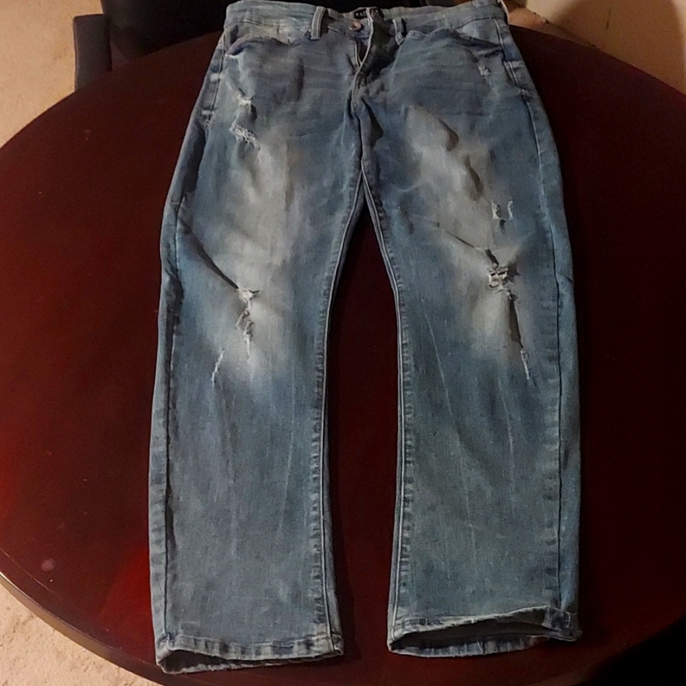 Request jeans